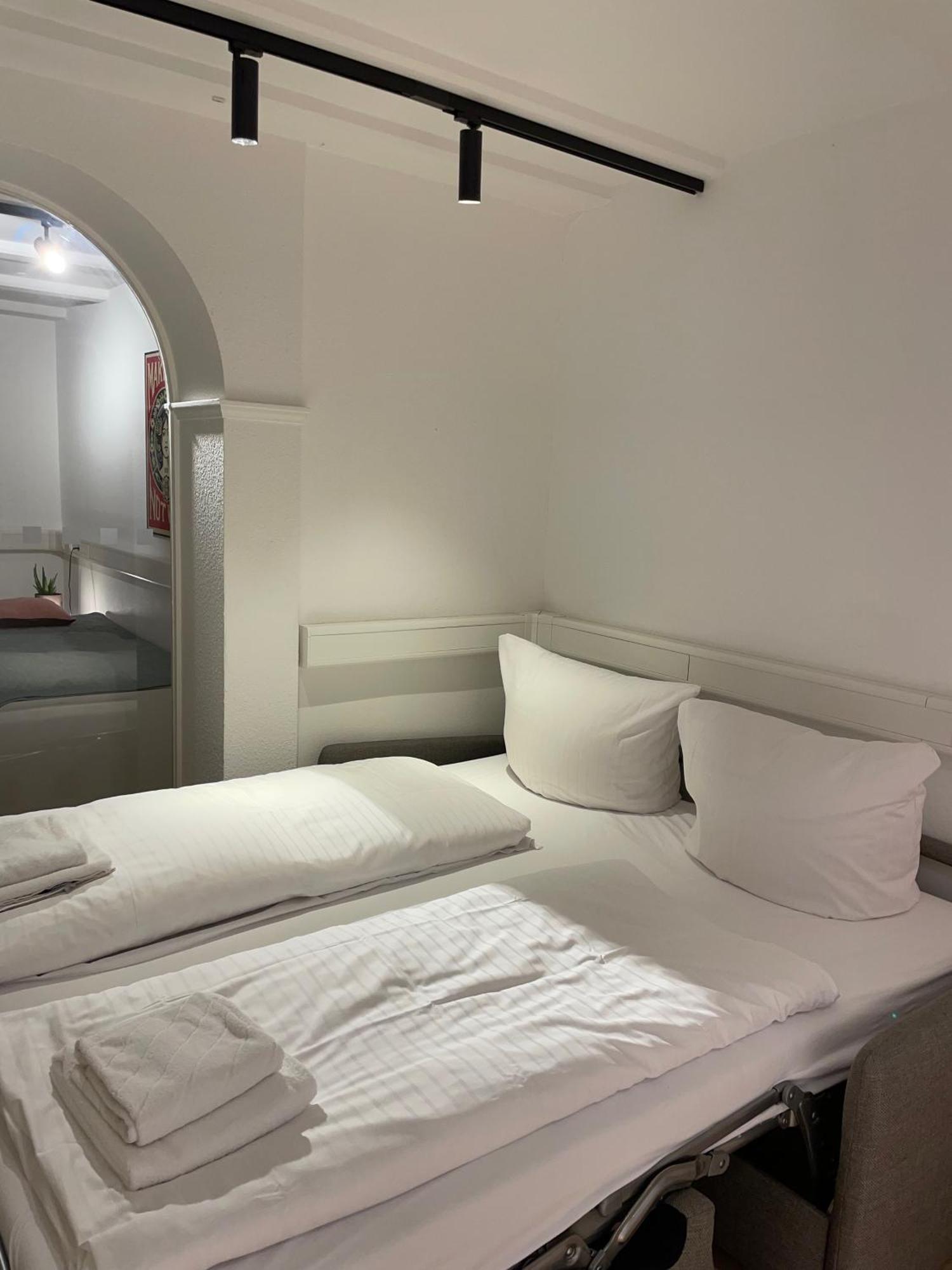 The Suites Alster Waterfront Family Apartments Гамбург Номер фото